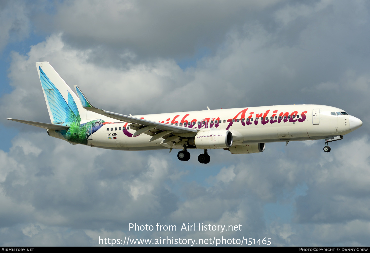 Aircraft Photo of 9Y-KIN | Boeing 737-8Q8 | Caribbean Airlines | AirHistory.net #151465