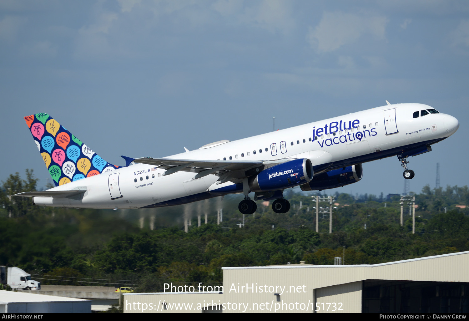 Aircraft Photo of N623JB | Airbus A320-232 | JetBlue Vacations | AirHistory.net #151732