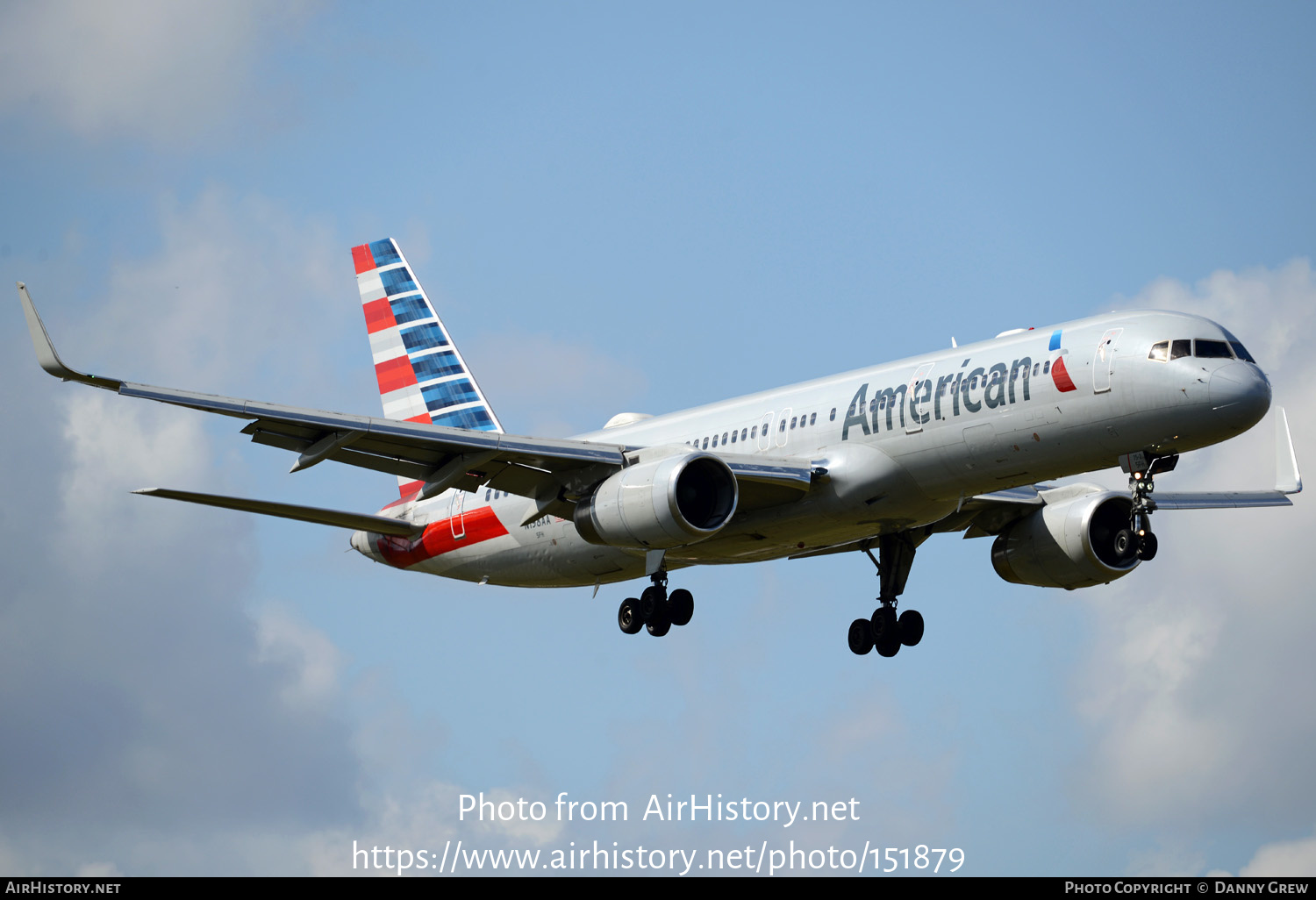 Aircraft Photo of N198AA | Boeing 757-223 | American Airlines | AirHistory.net #151879