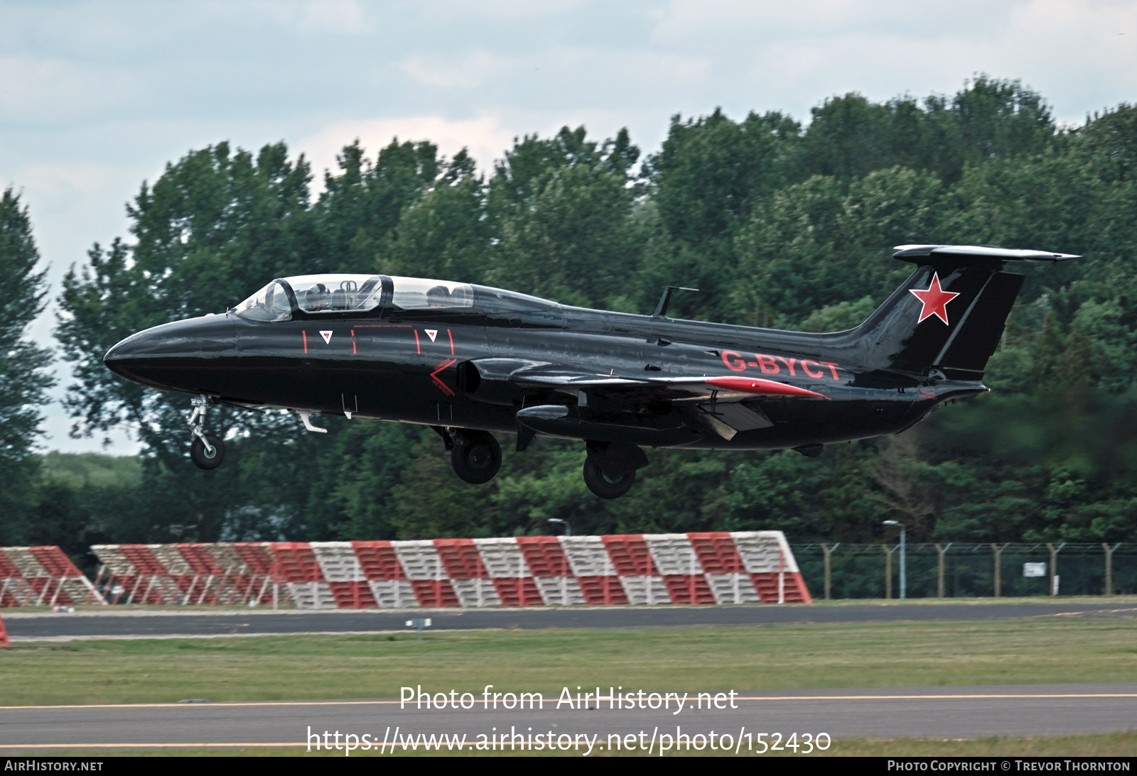 Aircraft Photo of G-BYCT | Aero L-29 Delfin | AirHistory.net #152430