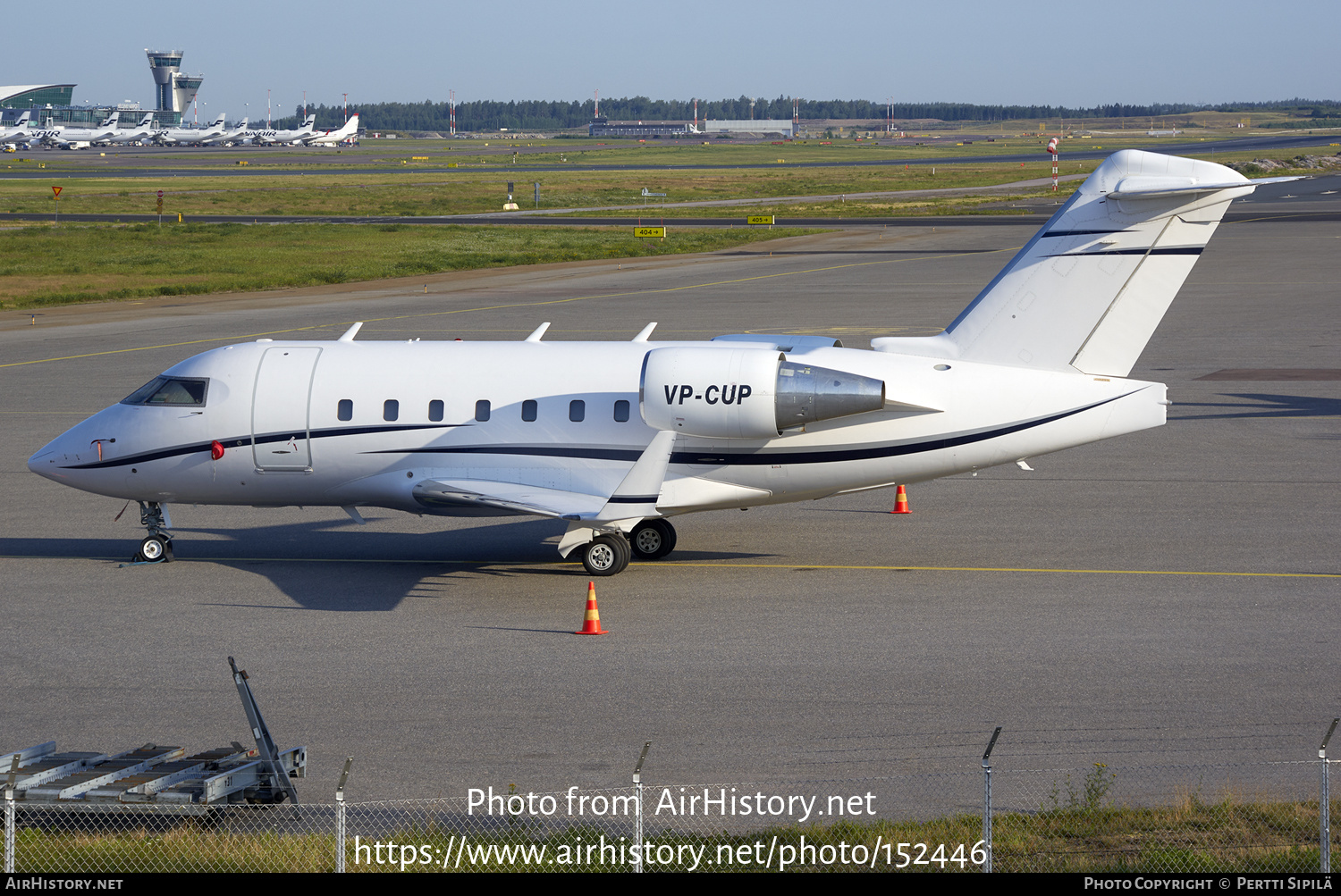 Aircraft Photo of VP-CUP | Bombardier Challenger 604 (CL-600-2B16) | AirHistory.net #152446