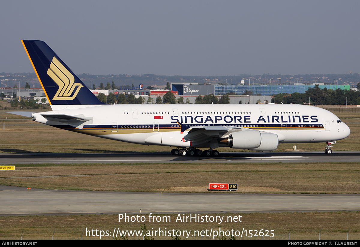 Aircraft Photo of 9V-SKM | Airbus A380-841 | Singapore Airlines | AirHistory.net #152625