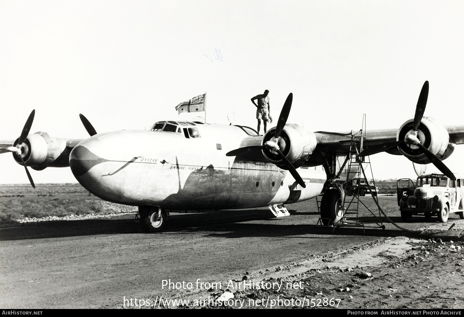 Aircraft Photo of G-AGKT | Consolidated LB-30 Liberator II | Qantas Empire Airways - QEA | AirHistory.net #152867