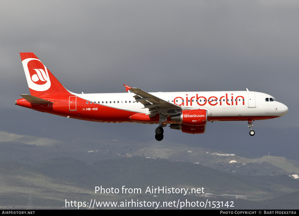 Aircraft Photo of HB-IOZ | Airbus A320-214 | Air Berlin | AirHistory.net #153142