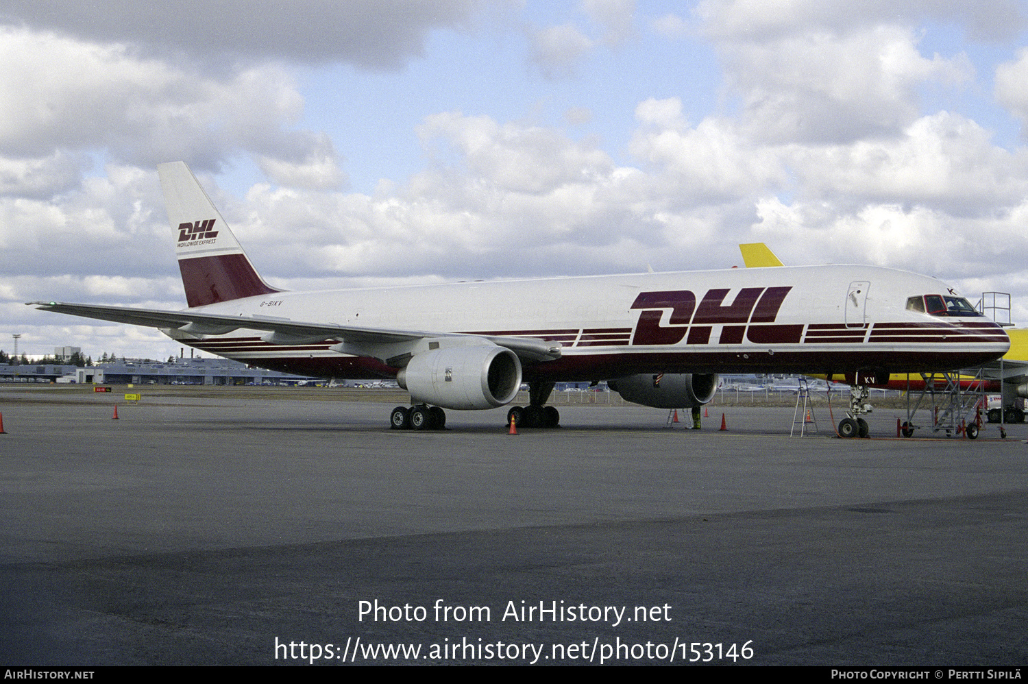 Aircraft Photo of G-BIKV | Boeing 757-236/SF | DHL Worldwide Express | AirHistory.net #153146