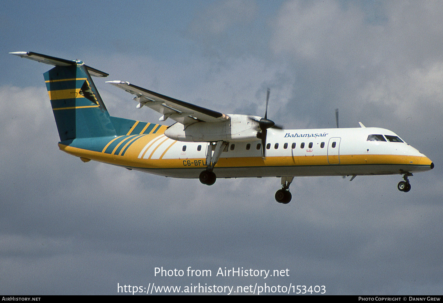 Aircraft Photo of C6-BFL | De Havilland Canada DHC-8-301 Dash 8 | Bahamasair | AirHistory.net #153403