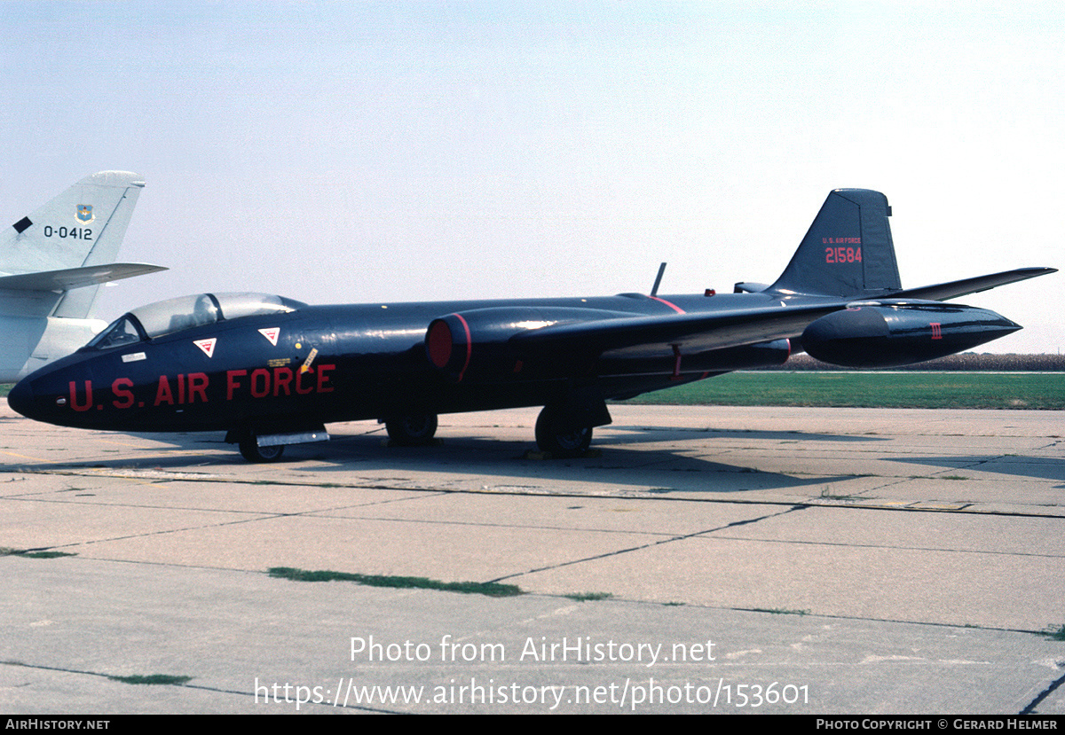 Aircraft Photo of 52-1584 / 21584 | Martin B-57B Canberra | USA - Air Force | AirHistory.net #153601