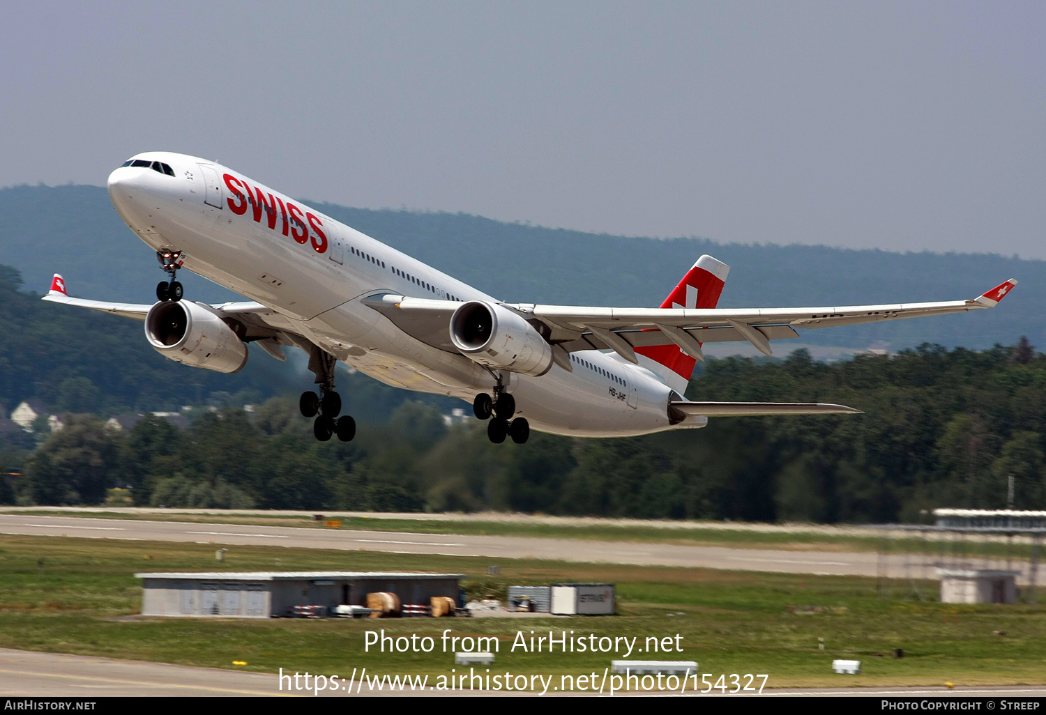 Aircraft Photo of HB-JHF | Airbus A330-343E | Swiss International Air Lines | AirHistory.net #154327