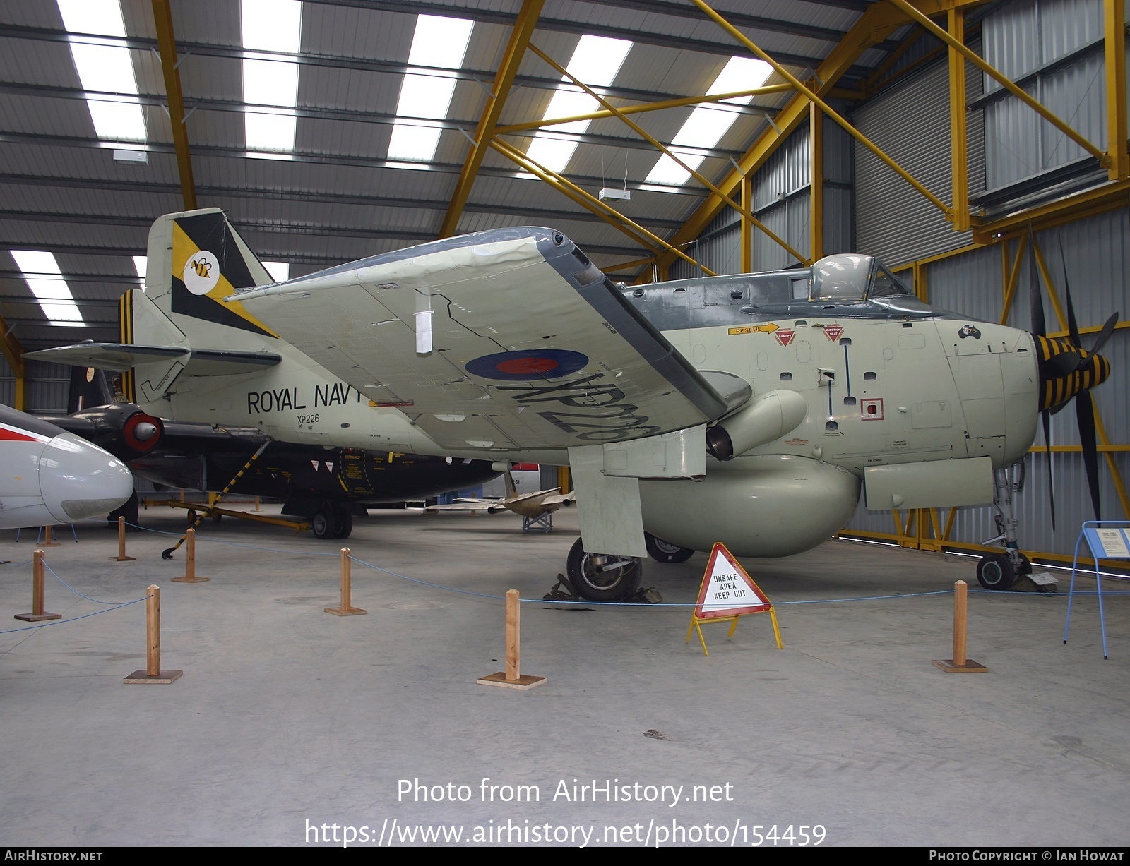 Aircraft Photo of XP226 | Fairey Gannet AEW.3 | UK - Navy | AirHistory.net #154459