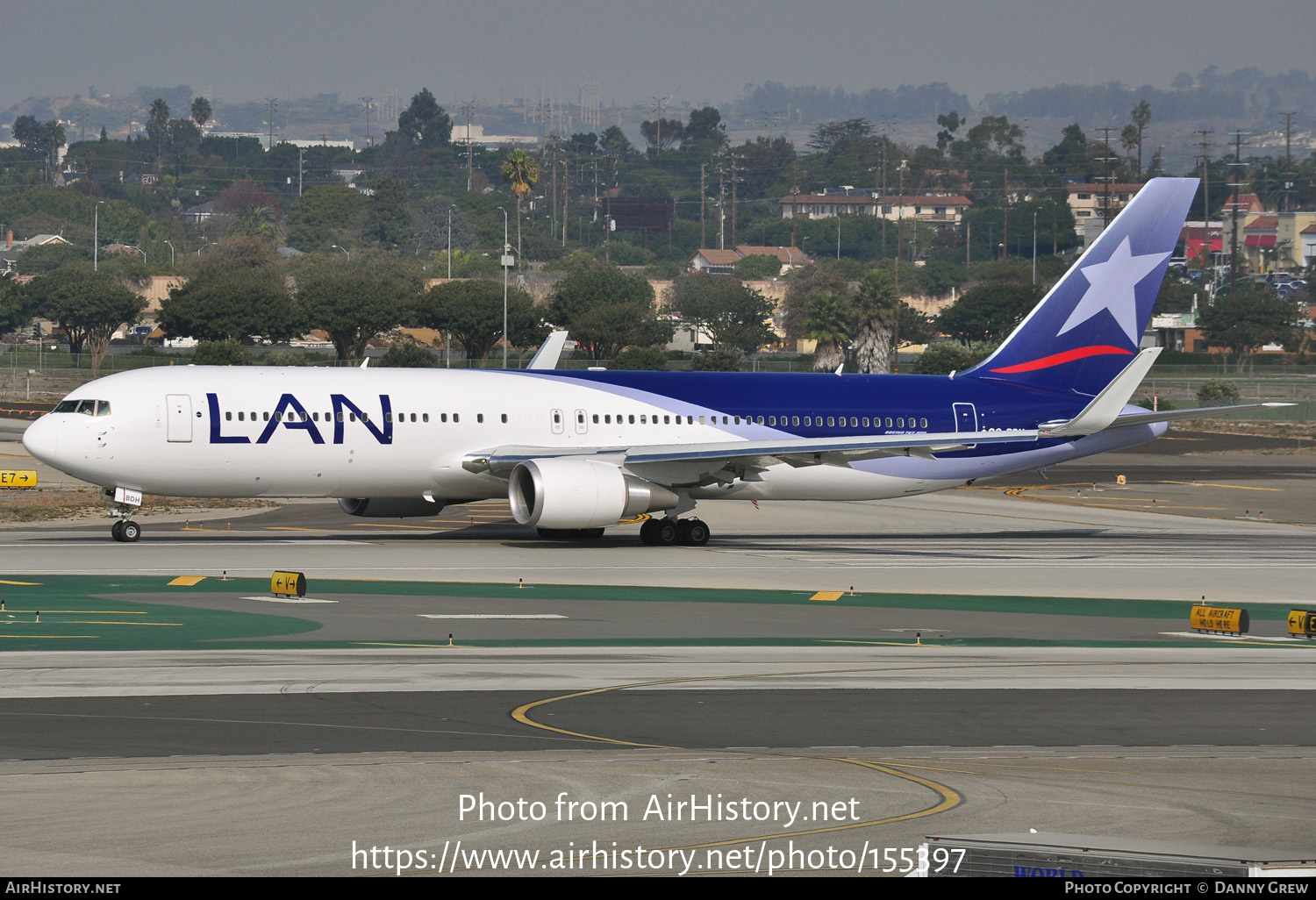 Aircraft Photo of CC-BDH | Boeing 767-316/ER | LAN Airlines - Línea Aérea Nacional | AirHistory.net #155397