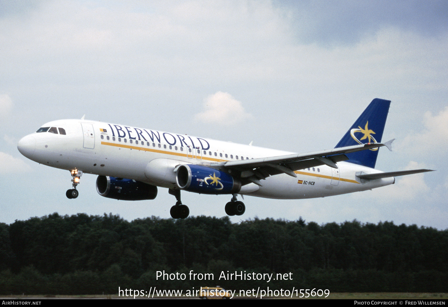 Aircraft Photo of EC-HCR | Airbus A320-231 | Iberworld Airlines | AirHistory.net #155609