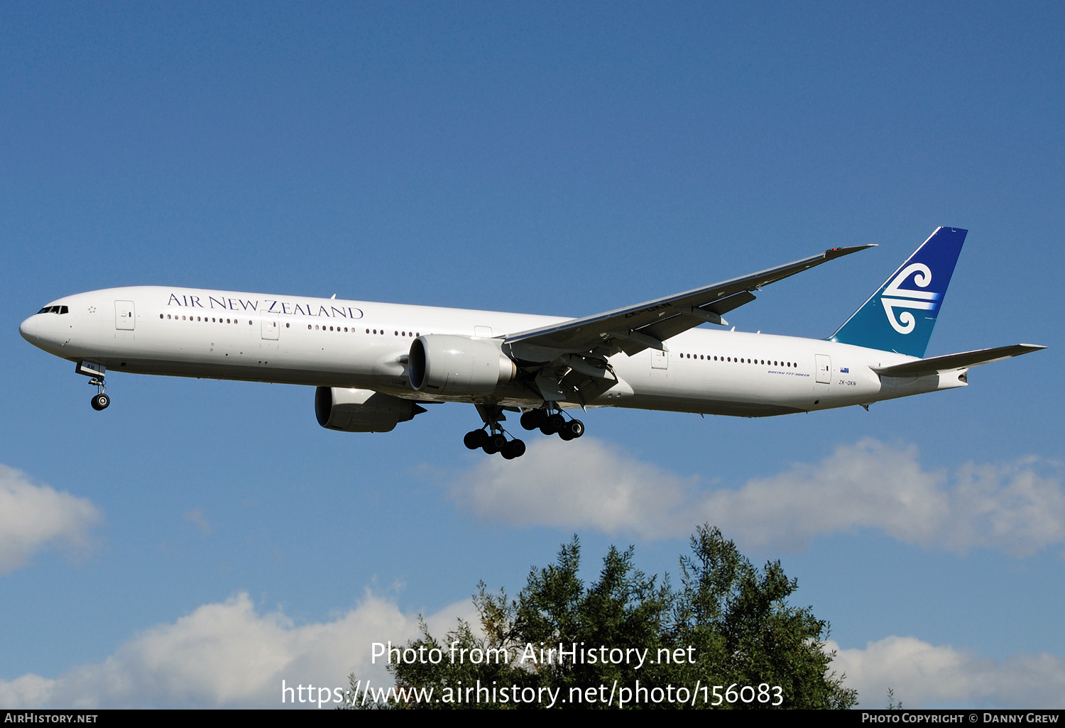 Aircraft Photo of ZK-OKN | Boeing 777-319/ER | Air New Zealand | AirHistory.net #156083