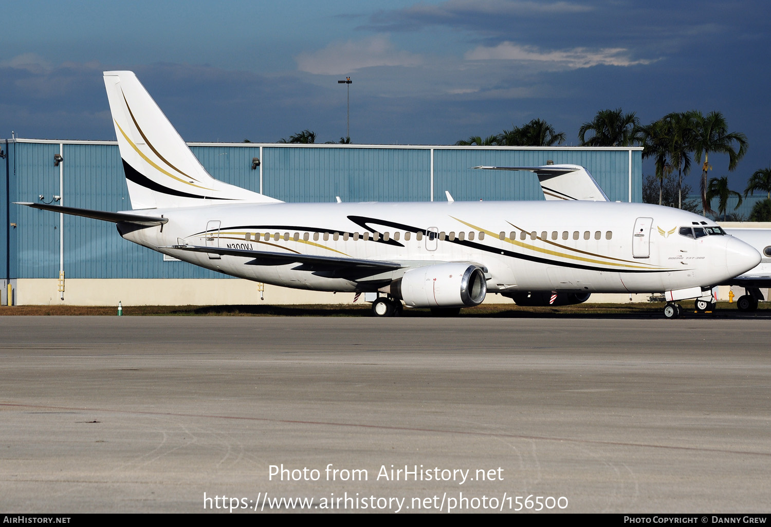 Aircraft Photo of N300VJ | Boeing 737-322 | AirHistory.net #156500