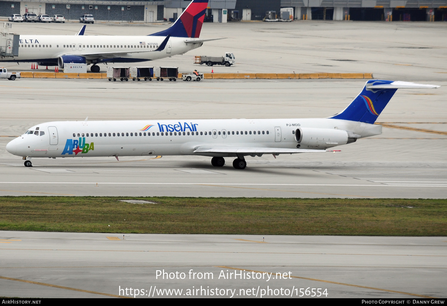 Aircraft Photo of PJ-MDD | McDonnell Douglas MD-82 (DC-9-82) | Insel Air | AirHistory.net #156554