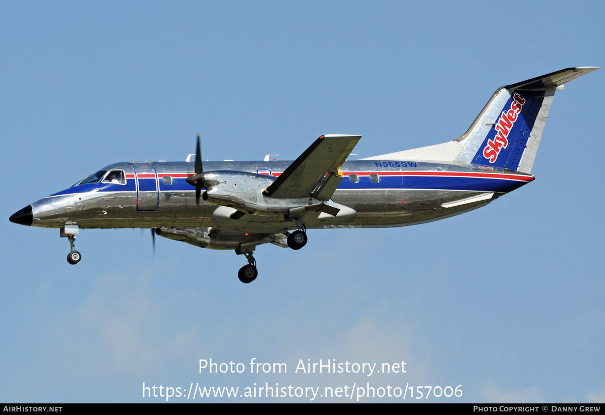 Aircraft Photo of N565SW | Embraer EMB-120ER Brasilia | SkyWest Airlines | AirHistory.net #157006