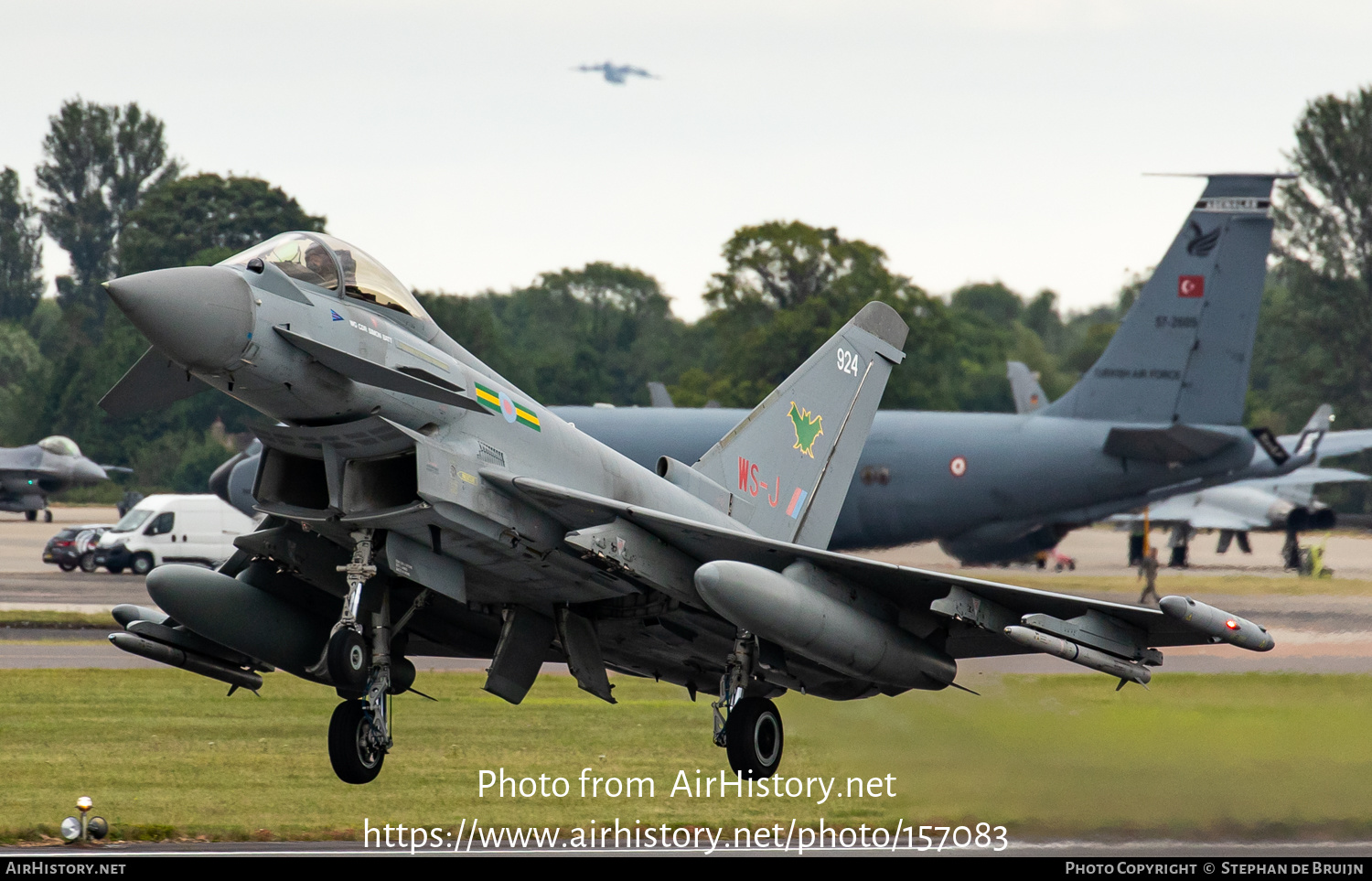 Aircraft Photo of ZJ924 | Eurofighter EF-2000 Typhoon FGR4 | UK - Air Force | AirHistory.net #157083