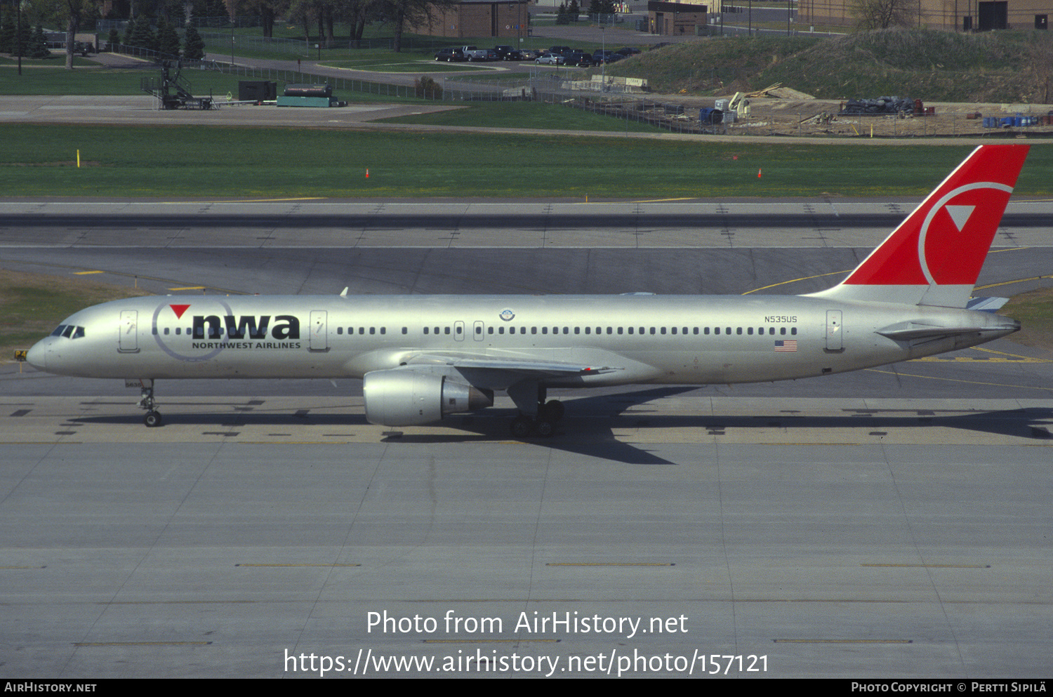 Aircraft Photo of N535US | Boeing 757-251 | Northwest Airlines | AirHistory.net #157121