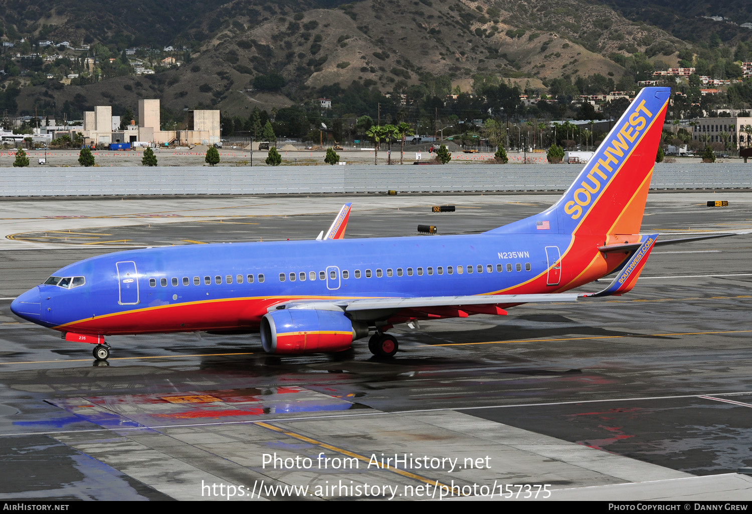 Aircraft Photo of N235WN | Boeing 737-7H4 | Southwest Airlines | AirHistory.net #157375