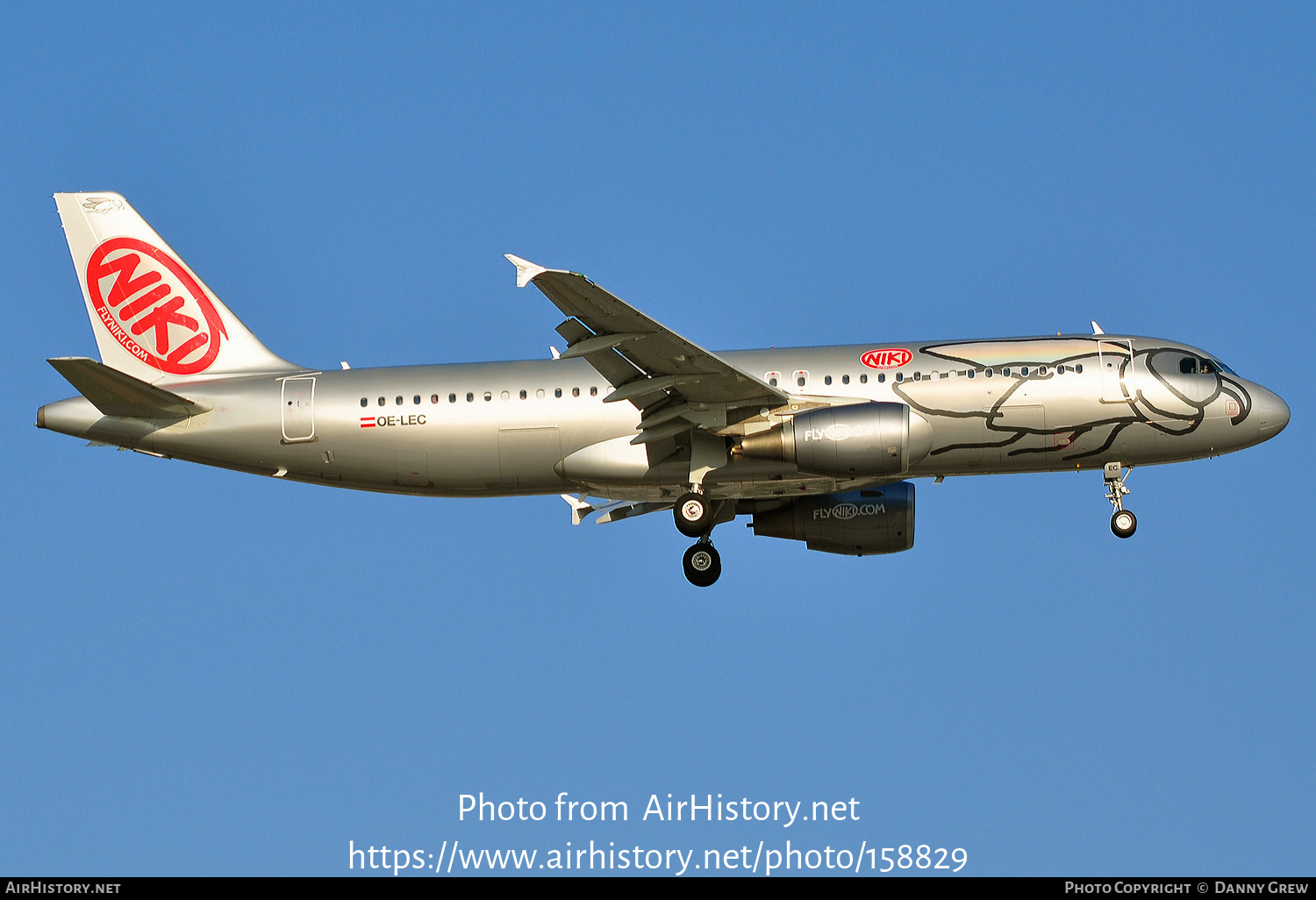 Aircraft Photo of OE-LEC | Airbus A320-214 | Niki | AirHistory.net #158829