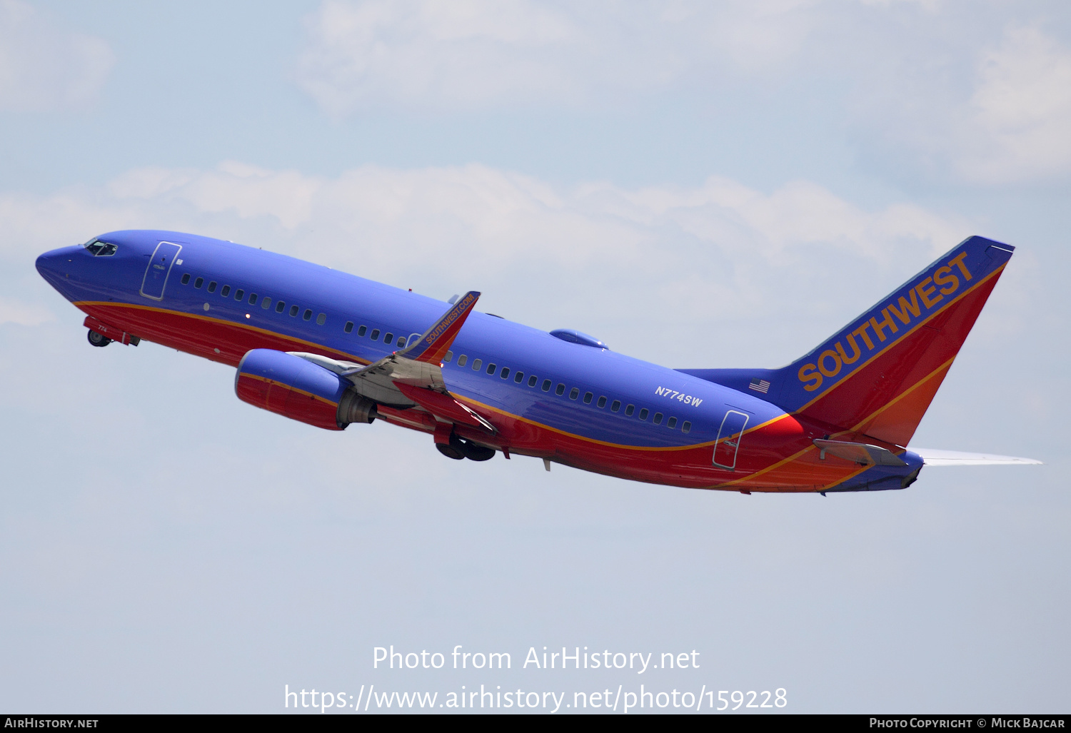 Aircraft Photo of N774SW | Boeing 737-7H4 | Southwest Airlines | AirHistory.net #159228