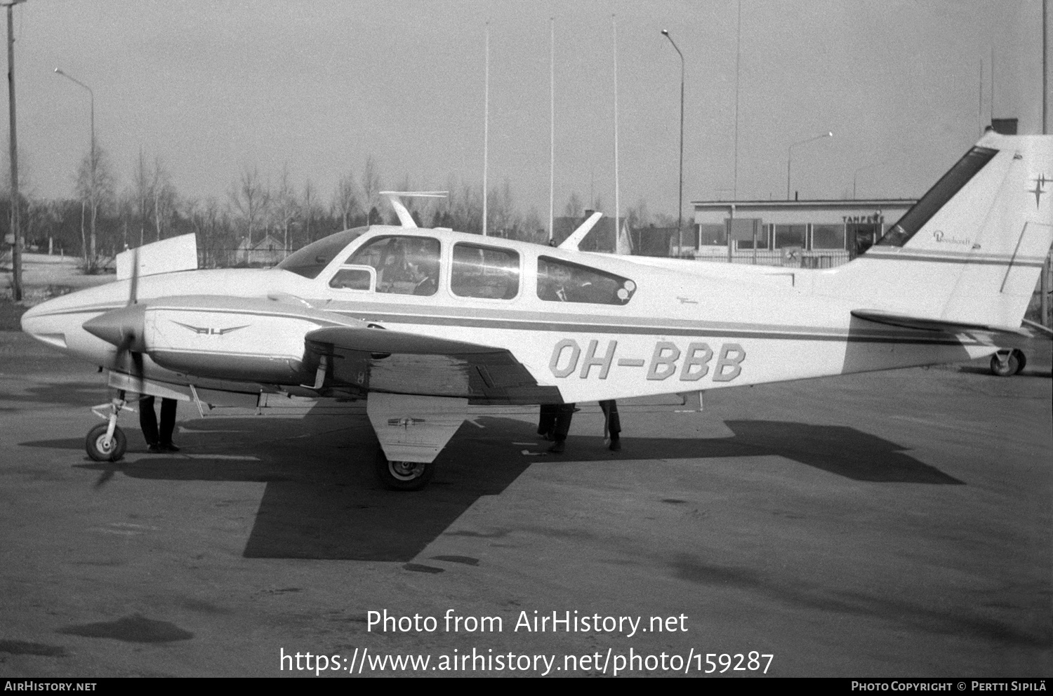 Aircraft Photo of OH-BBB | Beech D55 Baron | AirHistory.net #159287