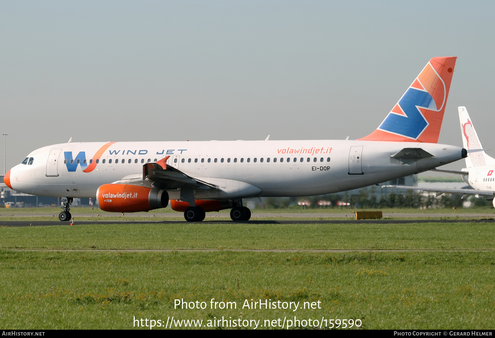 Aircraft Photo of EI-DOP | Airbus A320-232 | Wind Jet | AirHistory.net #159590