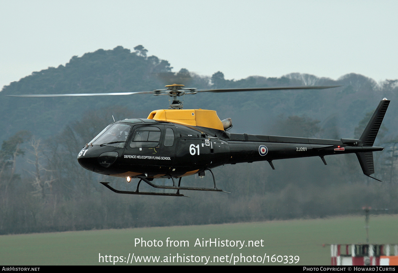 Aircraft Photo of ZJ261 | Eurocopter AS-350BB Squirrel HT1 | UK - Air Force | AirHistory.net #160339