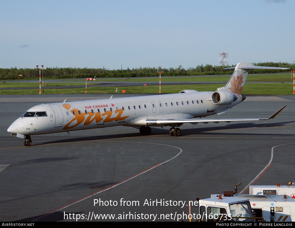 Aircraft Photo of C-FDJZ | Bombardier CRJ-705 (CL-600-2D15) | Air Canada Jazz | AirHistory.net #160735