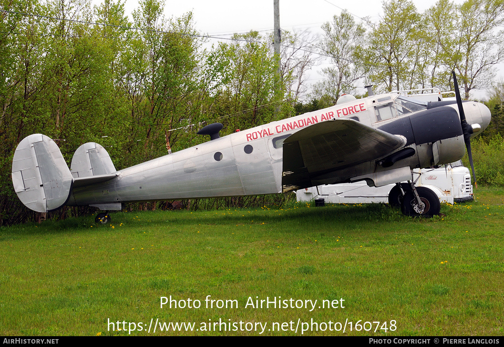 Aircraft Photo of CF-VPK | Beech D18S | AirHistory.net #160748