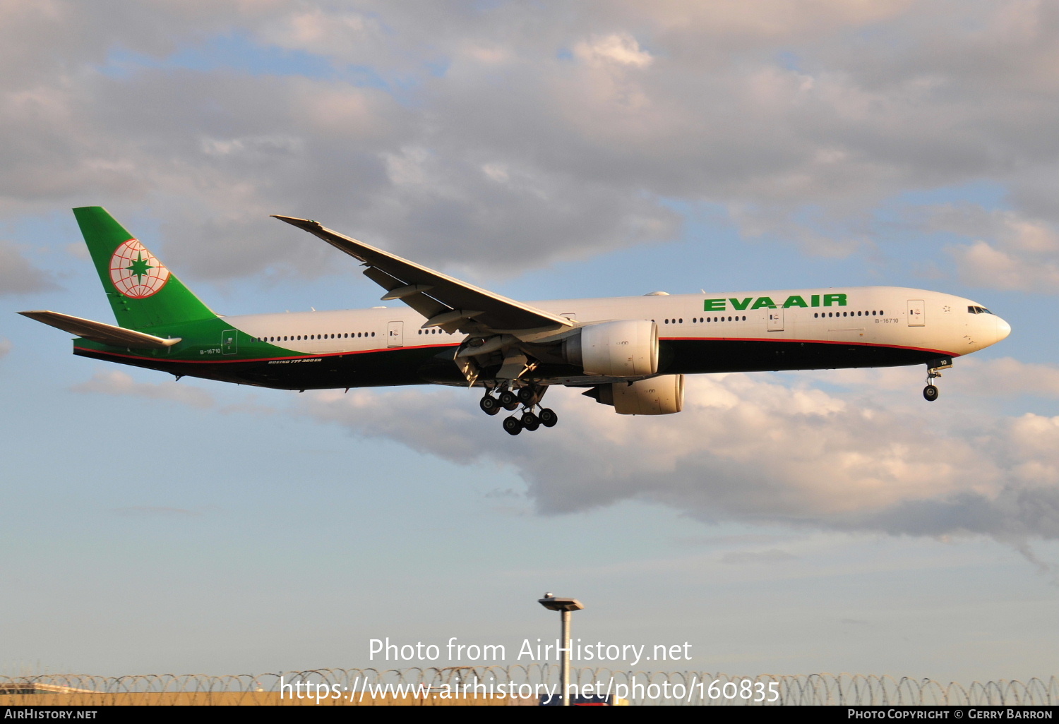 Aircraft Photo of B-16710 | Boeing 777-35E/ER | EVA Air | AirHistory.net #160835