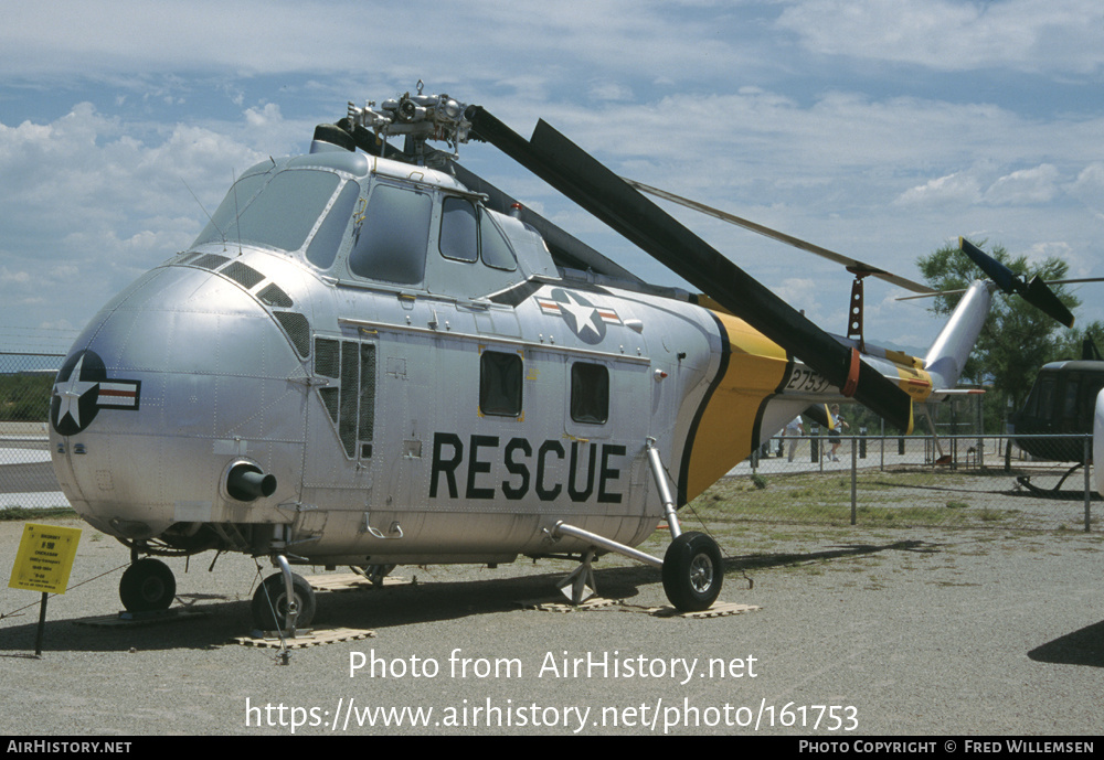 Aircraft Photo of 52-7537 / 27537 | Sikorsky HH-19B Chickasaw (S-55D) | USA - Air Force | AirHistory.net #161753