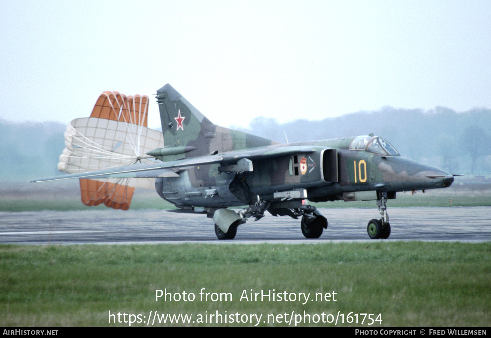 Aircraft Photo of 10 yellow | Mikoyan-Gurevich MiG-27D | Russia - Air Force | AirHistory.net #161754