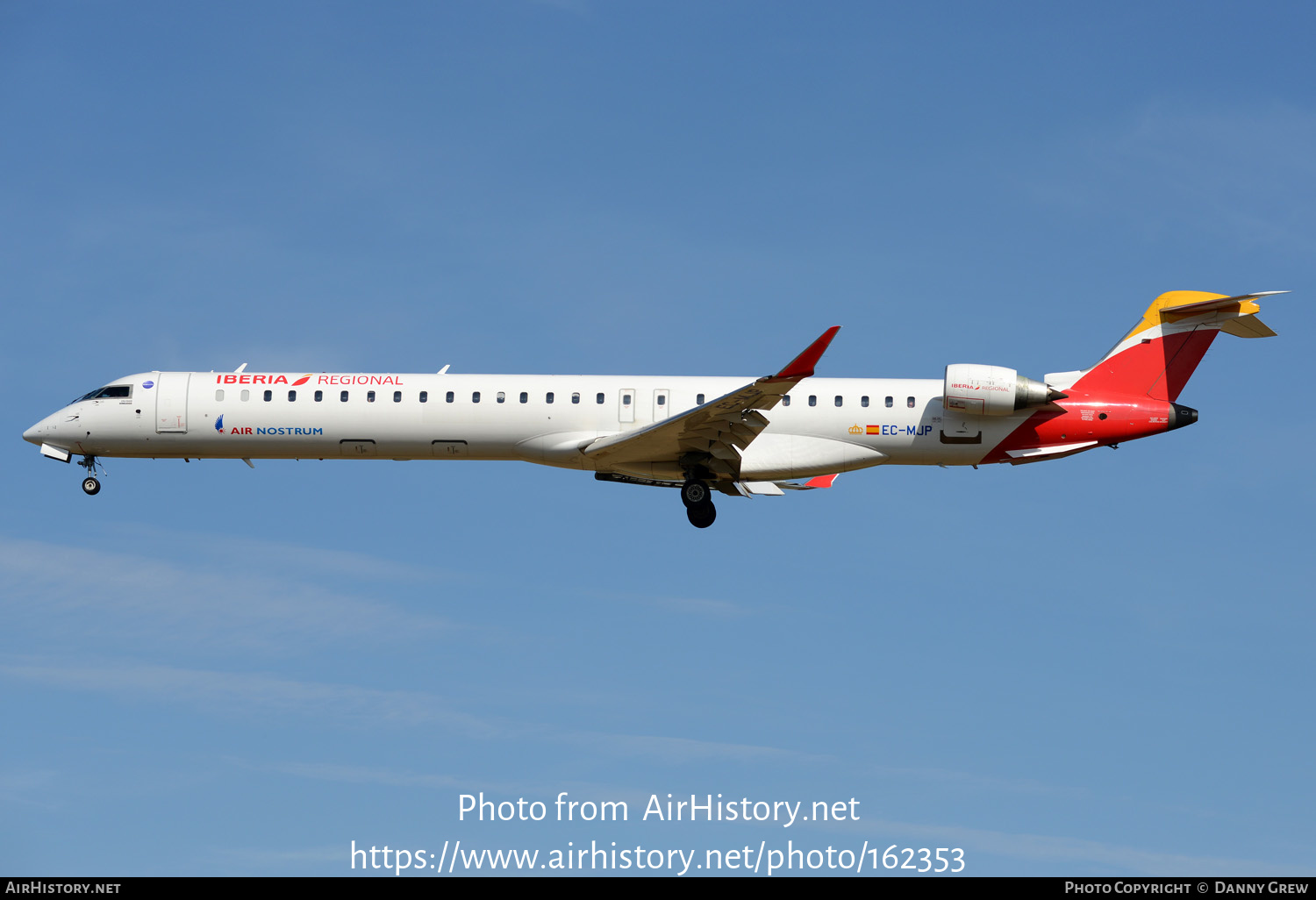 Aircraft Photo of EC-MJP | Bombardier CRJ-1000ER NG (CL-600-2E25) | Iberia Regional | AirHistory.net #162353