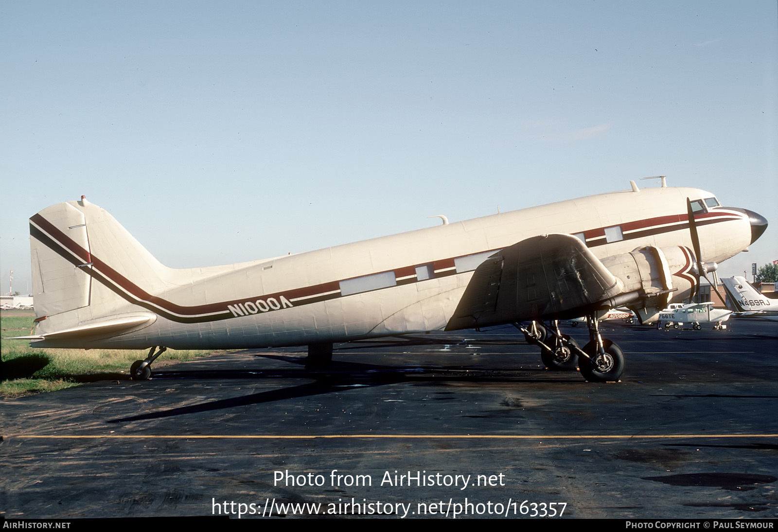 Aircraft Photo of N1000A | Douglas DC-3A-269B | AirHistory.net #163357