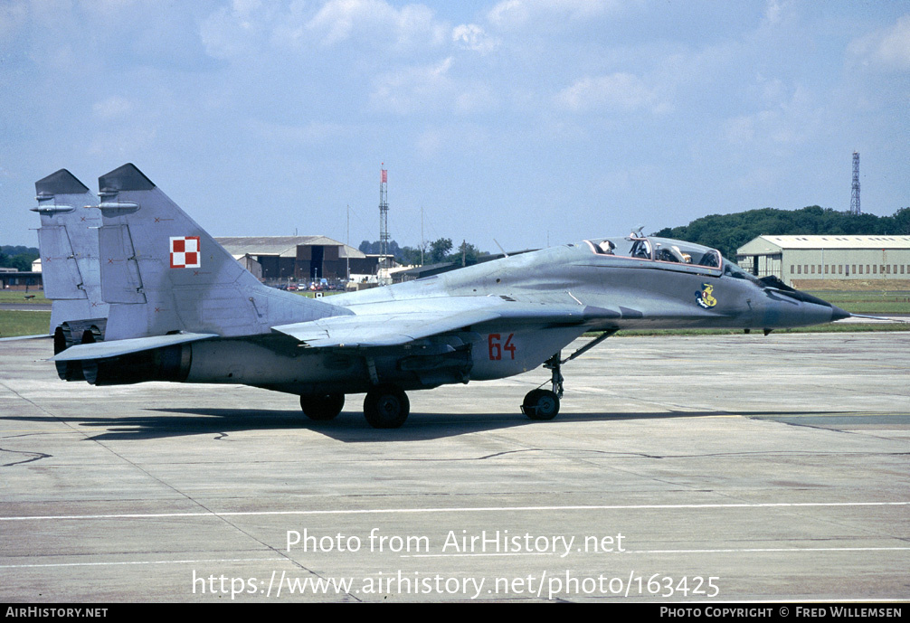 Aircraft Photo of 64 | Mikoyan-Gurevich MiG-29UB (9-51) | Poland - Air Force | AirHistory.net #163425