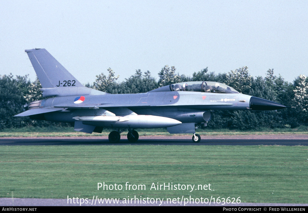 Aircraft Photo of J-262 | General Dynamics F-16B Fighting Falcon | Netherlands - Air Force | AirHistory.net #163626