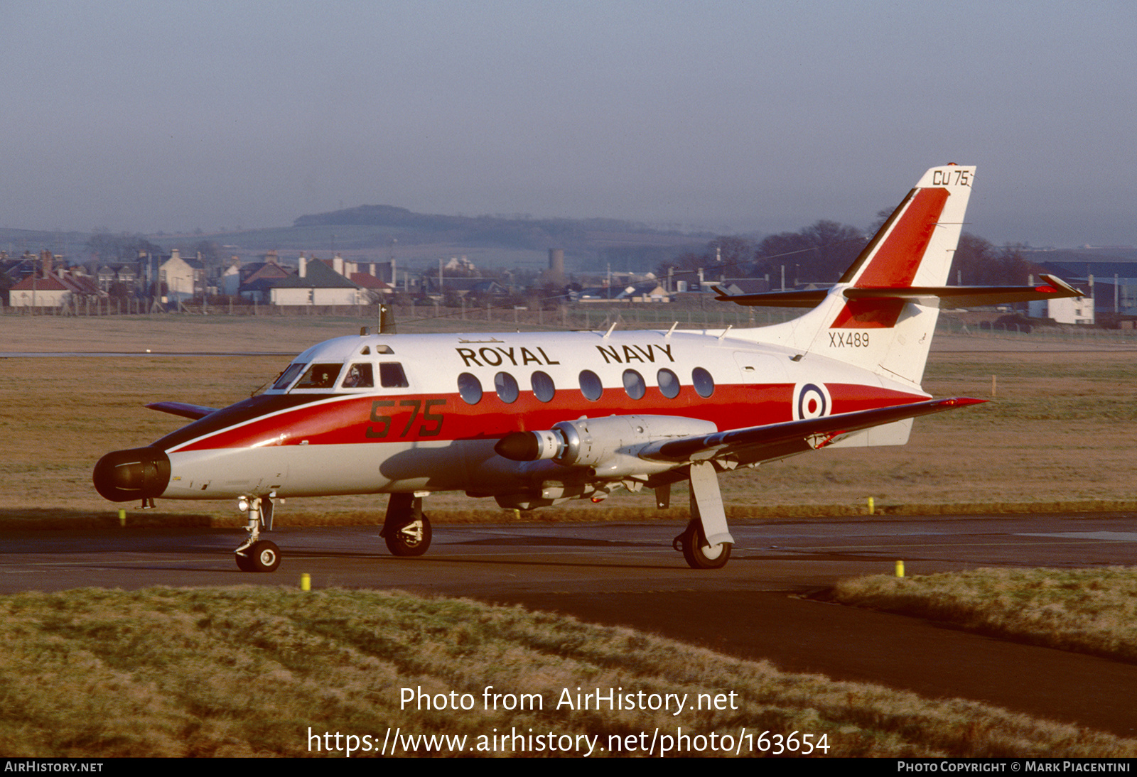 Aircraft Photo of XX489 | Scottish Aviation HP-137 Jetstream T2 | UK - Navy | AirHistory.net #163654