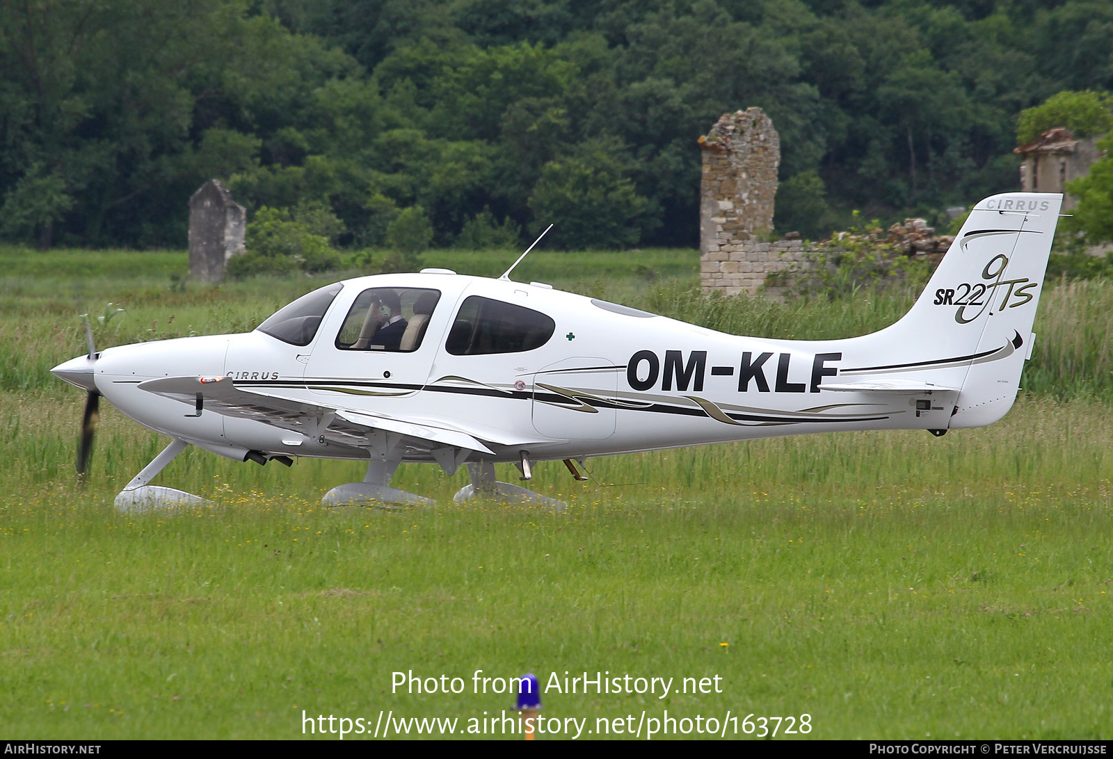 Aircraft Photo of OM-KLF | Cirrus SR-22 G2-GTS | AirHistory.net #163728