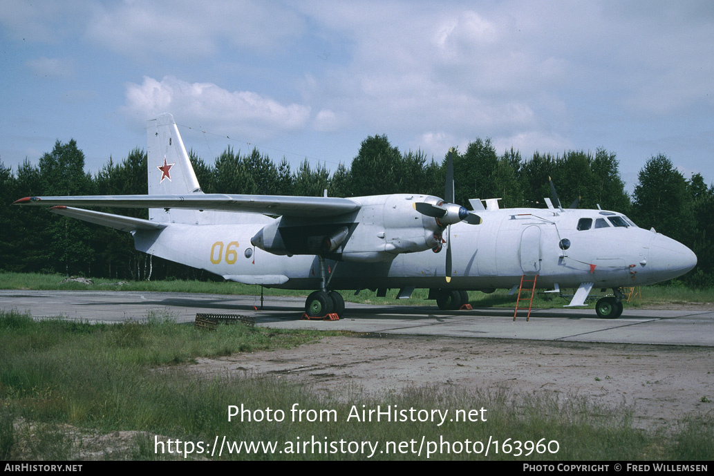 Aircraft Photo of 06 yellow | Antonov An-26RTR | Russia - Air Force | AirHistory.net #163960