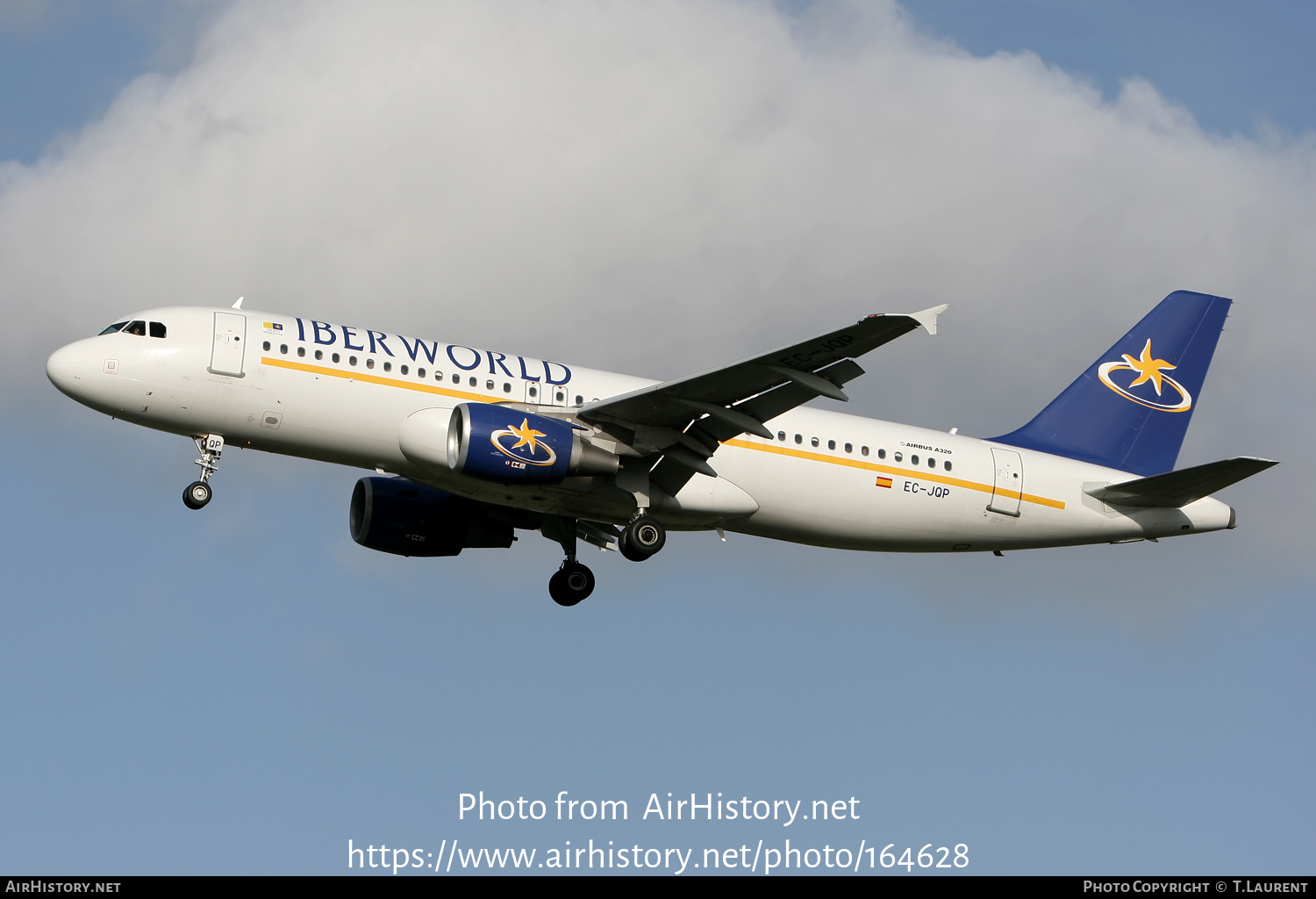 Aircraft Photo of EC-JQP | Airbus A320-214 | Iberworld Airlines | AirHistory.net #164628