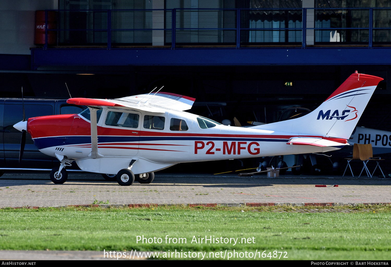 Aircraft Photo of P2-MFG | Cessna TU206F Turbo Stationair | Missionary Aviation Fellowship - MAF | AirHistory.net #164872