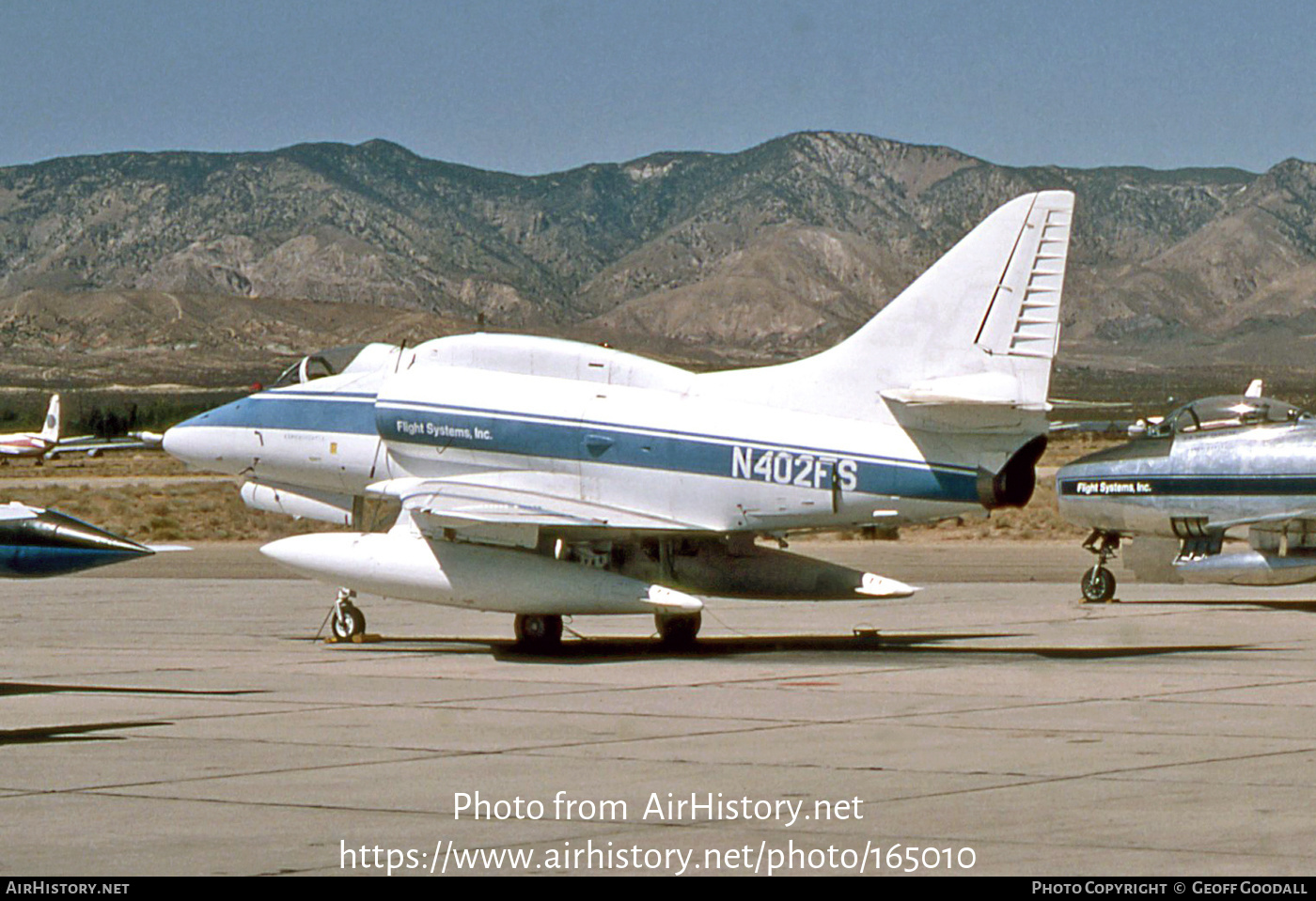 Aircraft Photo of N402FS | Douglas A-4L Skyhawk | Flight Systems Inc. | AirHistory.net #165010