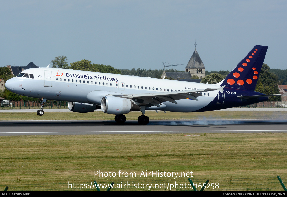 Aircraft Photo of OO-SNK | Airbus A320-214 | Brussels Airlines | AirHistory.net #165258