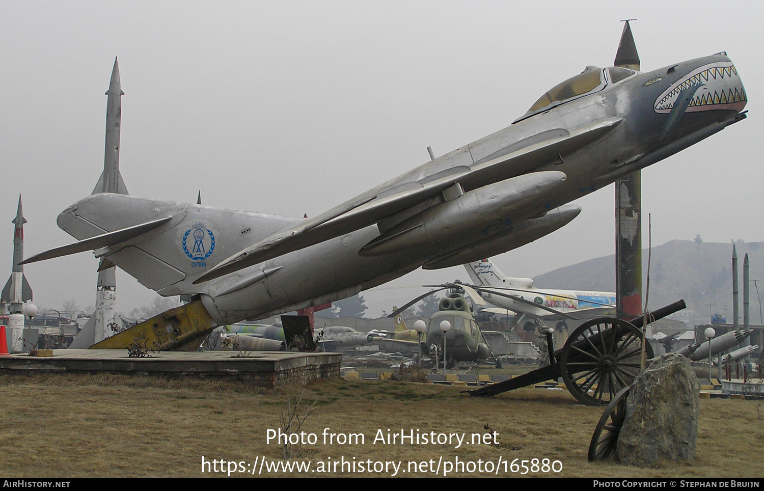 Aircraft Photo of 43 | Mikoyan-Gurevich MiG-17F | Afghanistan - Air Force | AirHistory.net #165880