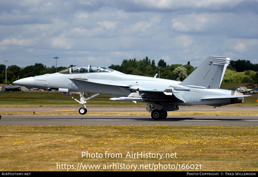 Aircraft Photo of 168890 | Boeing F/A-18F Super Hornet | USA - Navy | AirHistory.net #166021