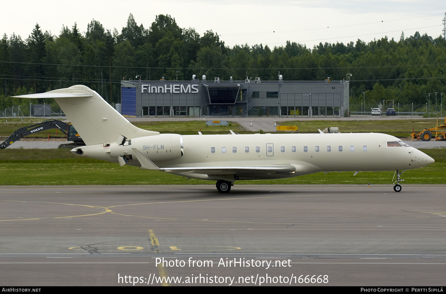 Aircraft Photo of 9H-FLN | Bombardier Global 5000 (BD-700-1A11) | AirHistory.net #166668