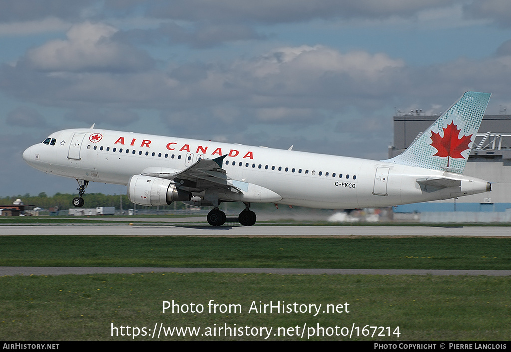 Aircraft Photo of C-FKCO | Airbus A320-211 | Air Canada | AirHistory.net #167214