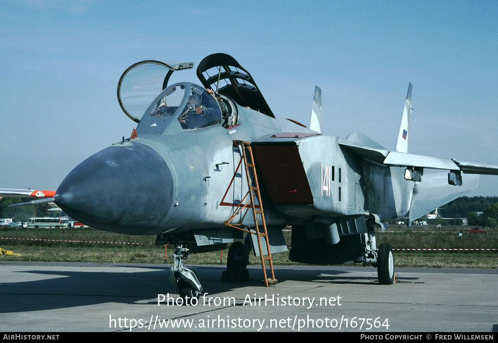 Aircraft Photo of 141 white | Yakovlev Yak-141 (Yak-41) | Russia - Navy | AirHistory.net #167564