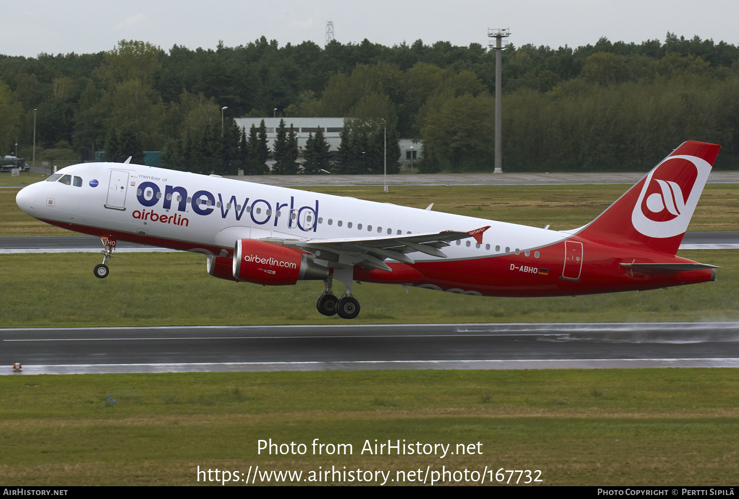 Aircraft Photo of D-ABHO | Airbus A320-214 | Air Berlin | AirHistory.net #167732