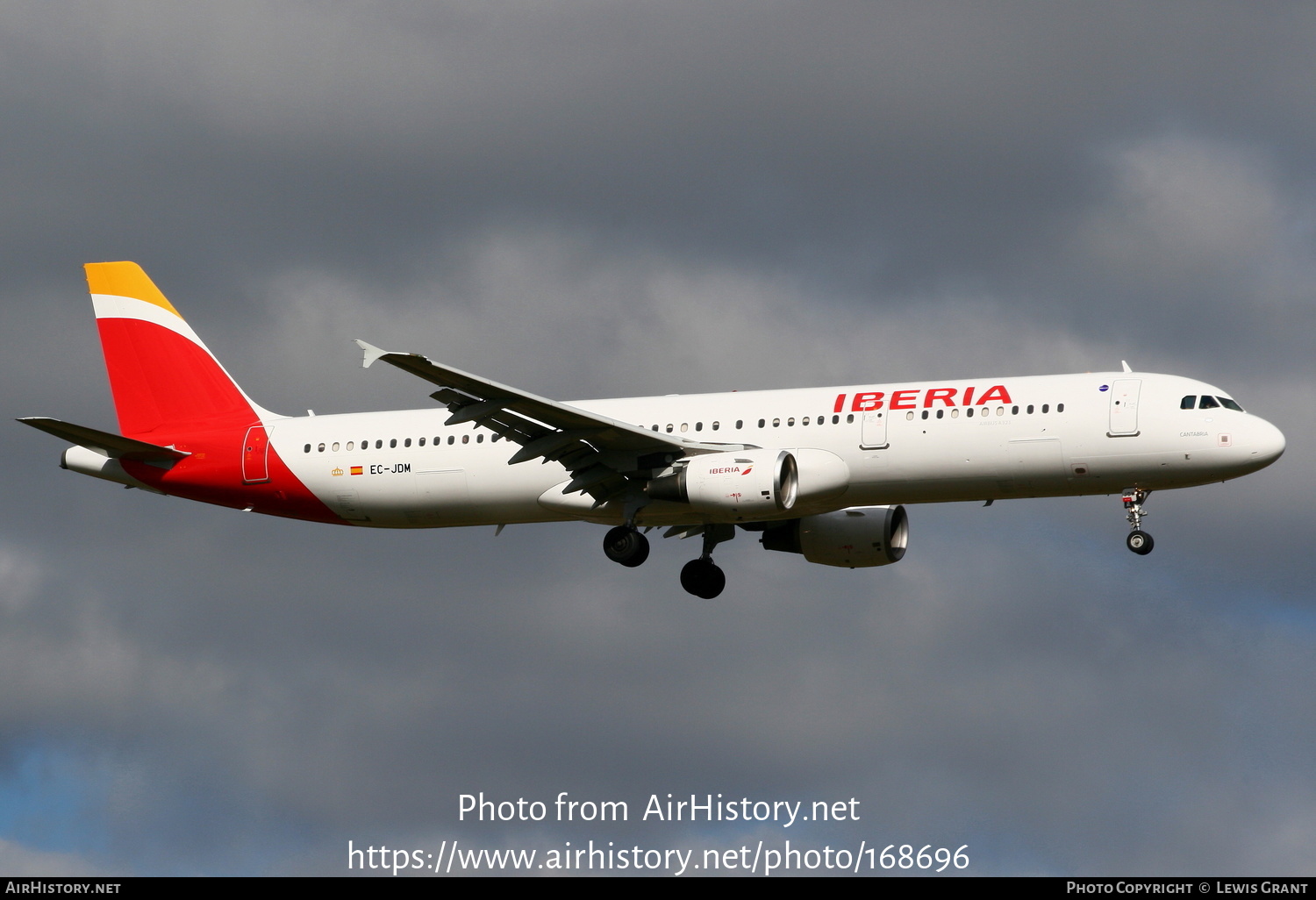 Aircraft Photo of EC-JDM | Airbus A321-213 | Iberia | AirHistory.net #168696